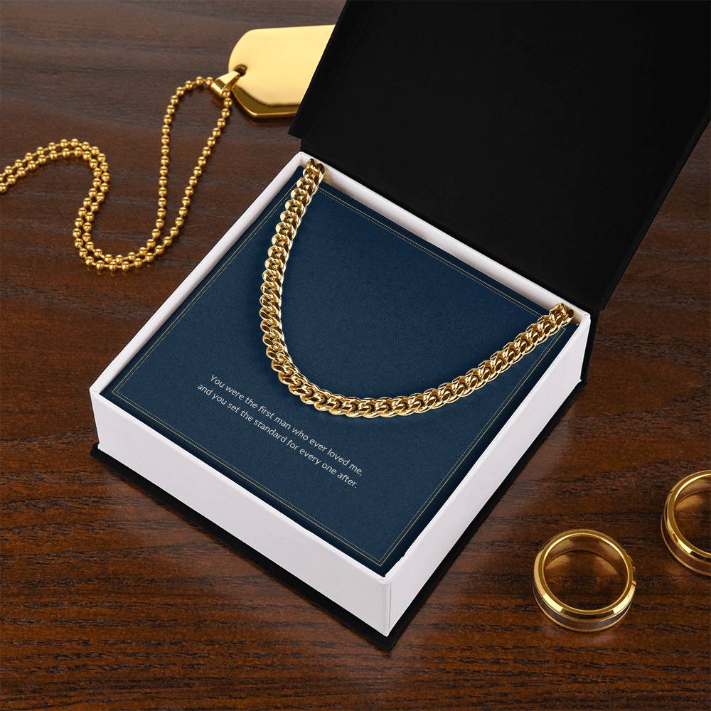 Cuban Link necklace, 18k yellow gold, on a keepsake card for Dad, in a standard gift box (view 3)
