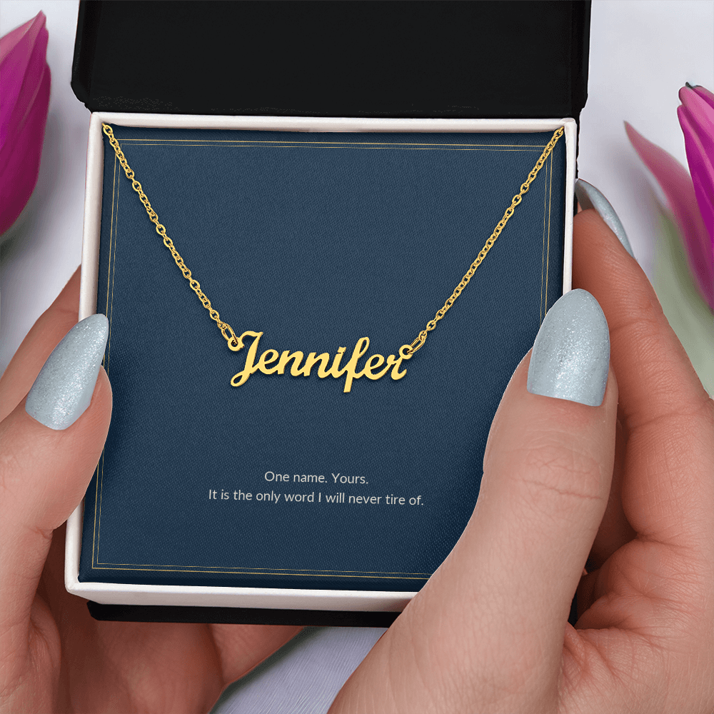 Custom Name necklace, 18k yellow gold, on a keepsake card for Girlfriend, in a standard gift box (view 2)