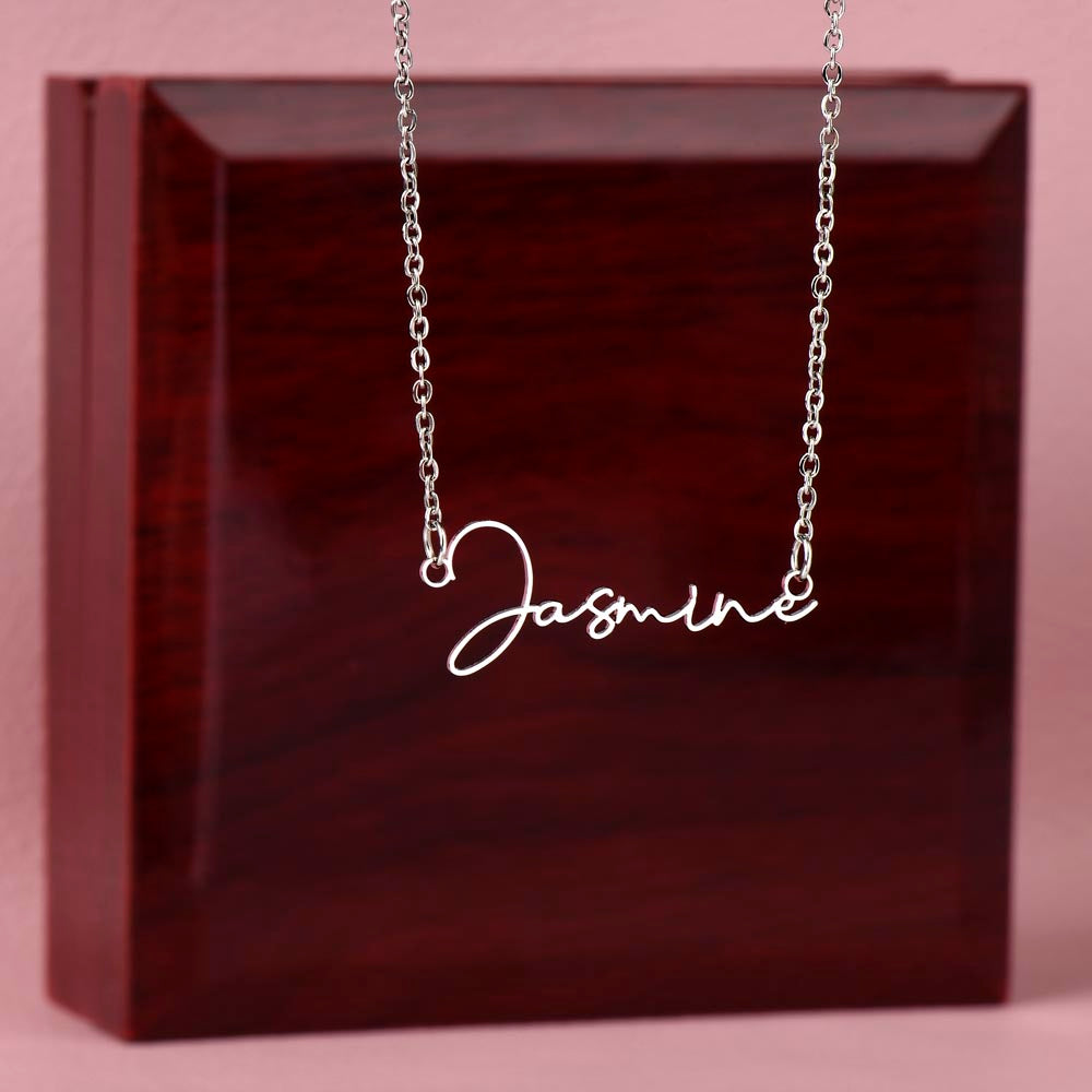 To My Girlfriend Necklace - Thank You For Loving Me