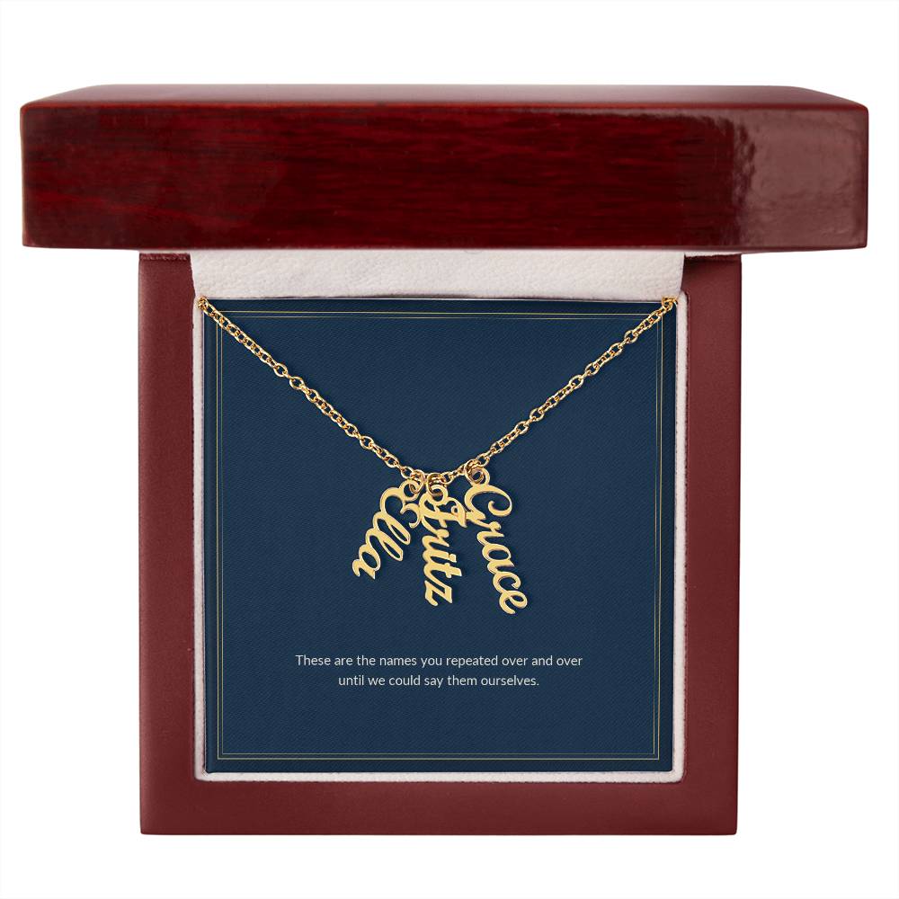 Multi Vertical Name necklace, 18k yellow gold, on a keepsake card for Mom, in a luxury wooden box (view 3)
